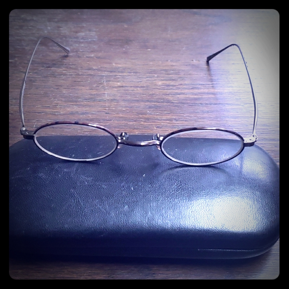 DKNY ladies prescription glasses